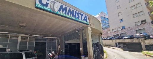 Foto Attività commerciale a Perugia di 230 m² con 2 locali in vendita