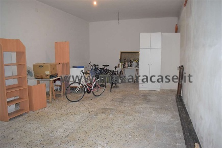 Foto Magazzino a Mazara del Vallo di 59 m² con 1 locali in affitto