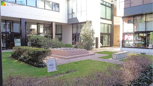 Foto Negozio a Sassuolo di 56 m² con 1 locali in affitto