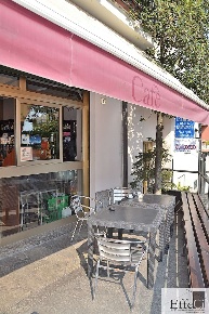 Foto Attività commerciale in Via Maggiore 4, Cadrezzate con Osmate