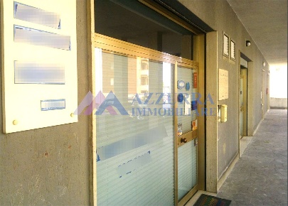 Foto Negozio a Vasto di 140 m² con 8 locali in vendita