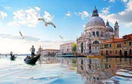 Foto Negozio in Piazza San Marco, Venezia San Marco di 75 m² con 4 locali