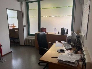 Foto Ufficio a Rovereto di 80 m² con 3 locali in affitto