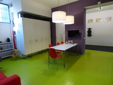 Foto Magazzino in VIA TEANO 2, Milano Comasina di 73 m² con 1 locali