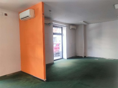 Foto Negozio in via Ventimiglia, Catania Corso Sicilia - Fiera di 100 m²
