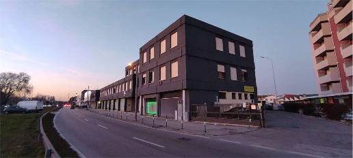 Foto Ufficio a Padova di 250 m² con 9 locali in affitto