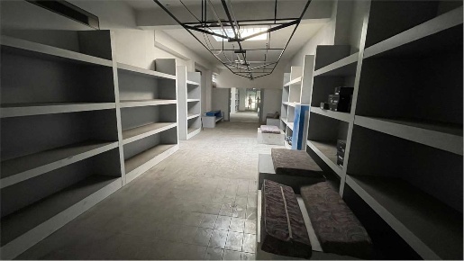 Foto Negozio in via dei Mille 10, Brescia Loggia - Garibaldi di 240 m²