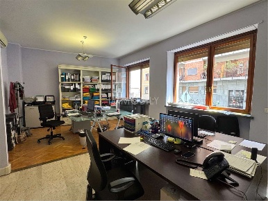 Foto Ufficio in via Vincenzo Lancia 126, Torino Pozzo Strada di 95 m²