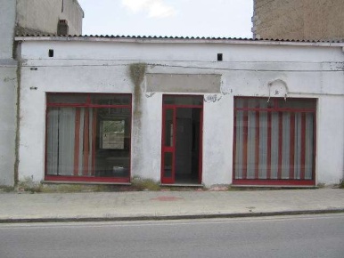 Foto Negozio a Narcao di 80 m² con 1 locali in vendita