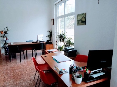 Foto Negozio in via toce 81, Villadossola di 110 m² con 3 locali in vendita
