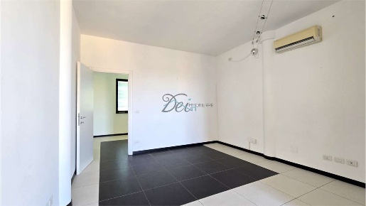 Foto Ufficio in Via Pesciatina  21, Capannori Lammari - Lunata di 58 m²
