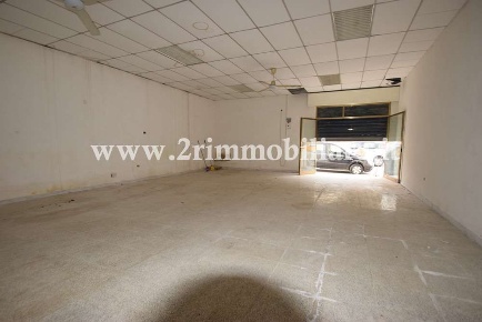 Foto Magazzino in Via S.Maria di Gesu', Mazara del Vallo di 100 m²