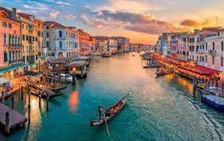 Foto Negozio in San Marco, Venezia San Marco di 40 m² con 4 locali