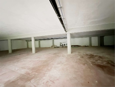 Foto Magazzino in gragnano, Capannori Gragnano - Lappato di 266 m²