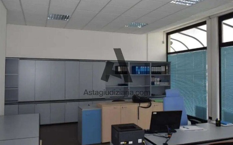Foto Ufficio in via Emilia Romagna 47, Sassuolo Zona Industriale di 80 m²