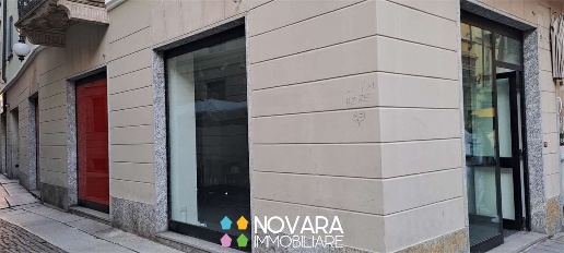 Foto Negozio in CORSO ITALIA  22G, Novara Centro Storico di 144 m²