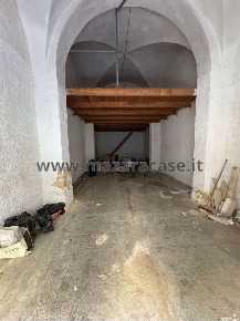 Foto Magazzino a Mazara del Vallo di 70 m² con 1 locali in vendita