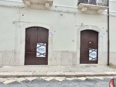 Foto Ufficio in VIA TENENTE PAOLILLO 20, Cerignola Centro di 80 m²