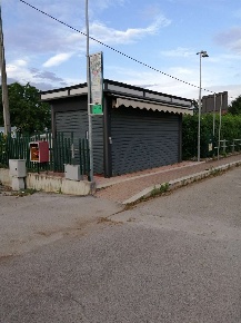 Foto Negozio a Sermoneta di 36 m² in vendita