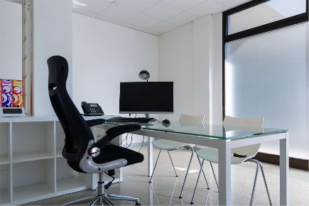Foto Ufficio a Rovereto di 27 m² con 1 locali in affitto