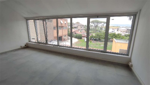 Foto Ufficio in Via Laurentina, Ardea Ardea Paese di 70 m² con 1 locali