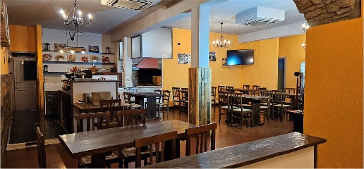 Foto Negozio in Assisi, Assisi Centro Storico di 155 m² con 1 locali