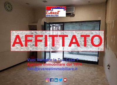 Foto Negozio in Via Fratelli d'Italia, Busto Arsizio Piazza Santa Maria