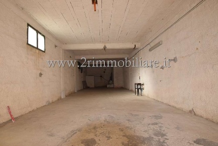 Foto Magazzino in VIA SANTA MARIA DI GESù, Mazara del Vallo di 130 m²