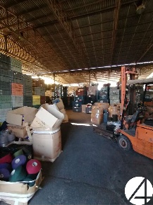 Foto Magazzino in Via Carlo Levi 3, Agliana Ferruccia di 656 m² in vendita