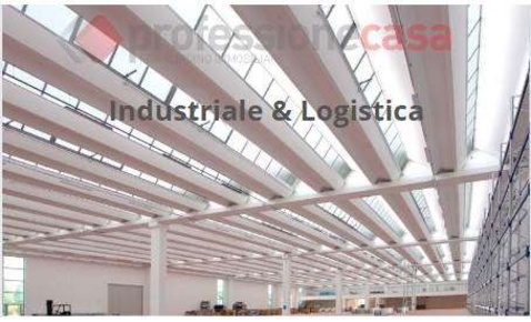 Foto Magazzino a Numana di 1750 m² con 1 locali in vendita