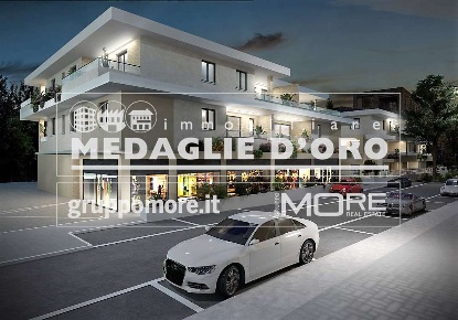 Foto Negozio in via Valdrighi, Formigine Centro di 190 m² con 1 locali
