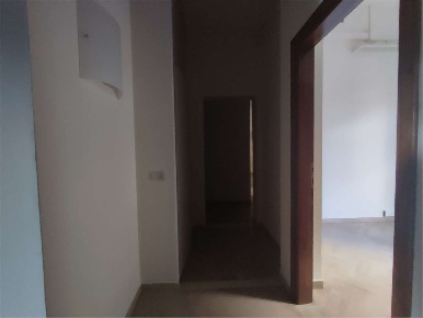 Foto Ufficio a Firenze di 250 m² con 8 locali in affitto