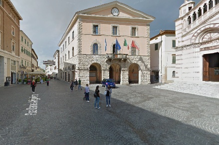 Foto Negozio a Grosseto Centro Storico di 70 m² con 1 locali in vendita