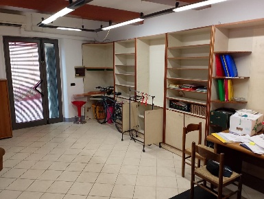 Foto Locale commerciale a Lucca San Marco - Acquacalda di 40 m² in vendita