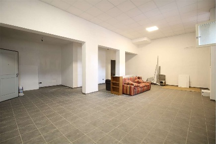 Foto Ufficio a Bientina di 80 m² con 2 locali in vendita