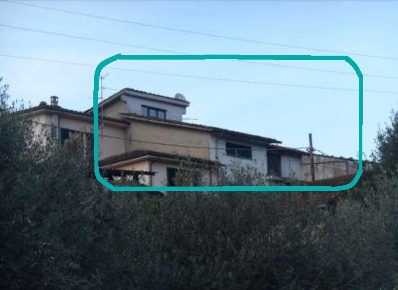 Foto Magazzino a Borgo a Mozzano Centro di 120 m² con 5 locali in vendita