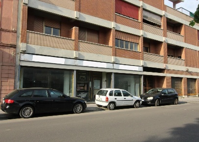 Foto Locale commerciale a Pontedera Centro di 250 m² con 2 locali