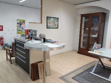 Foto Locale commerciale a Terricciola Centro di 130 m² con 2 locali