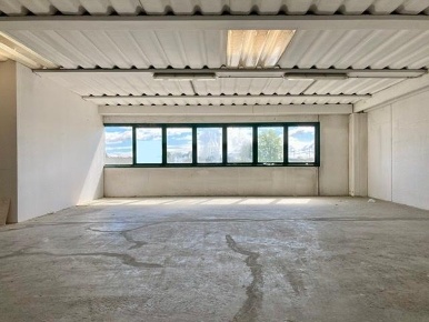 Foto Ufficio a Cascina Navacchio Nord - Zambra di 130 m² con 1 locali