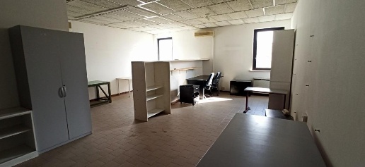 Foto Ufficio a Capannori Verciano - Guamo di 50 m² con 1 locali in affitto