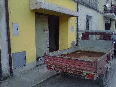 Foto Locale commerciale a Vecchiano Vecchiano Nodica di 48 m² con 1 locali