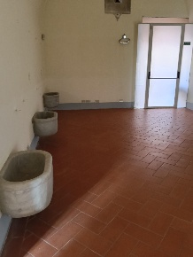 Foto Ufficio a Pisa Santa Maria di 250 m² con 5 locali in affitto