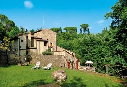 Foto Agriturismo a San Gimignano Santa Lucia di 350 m² con 5 locali