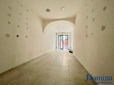 Foto Locale commerciale a Massa Centro di 35 m² con 1 locali in affitto