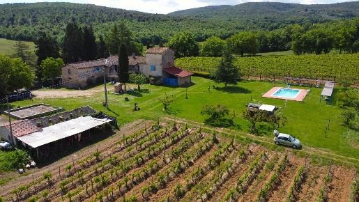 Foto Cessione attività a Monteriggioni di 1000 m² con 22 locali in vendita
