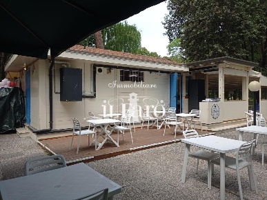 Foto Negozio a Viareggio Marco Polo - Don Bosco di 30 m² con 3 locali