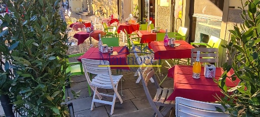 Foto Bar a Pisa San Francesco di 40 m² con 2 locali in vendita
