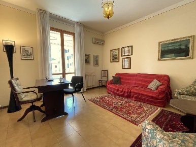Foto Ufficio a San Miniato Ponte a Egola, Stibbio di 43 m² con 1 locali