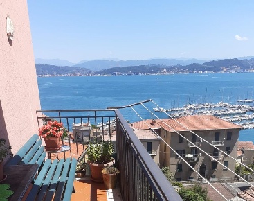 Foto Attico a Portovenere Fezzano di 120 m² con 5 locali in vendita