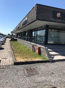 Foto Ufficio a Capannori Lammari - Lunata di 100 m² con 4 locali in vendita